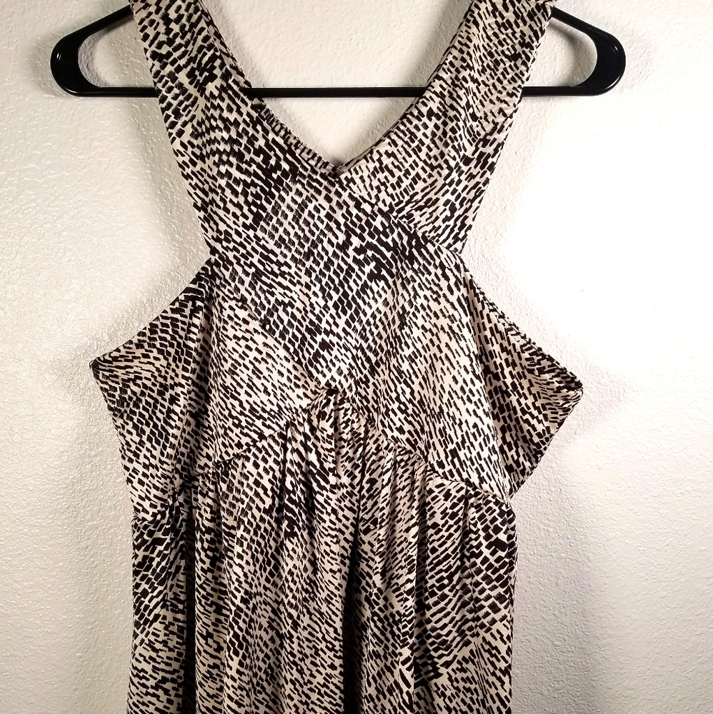 New York &company black and white top